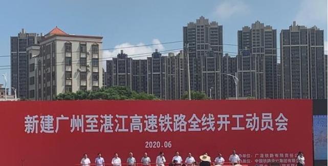 四不像正版资料2025,四不像正版资料的重要性及其在2025年的展望